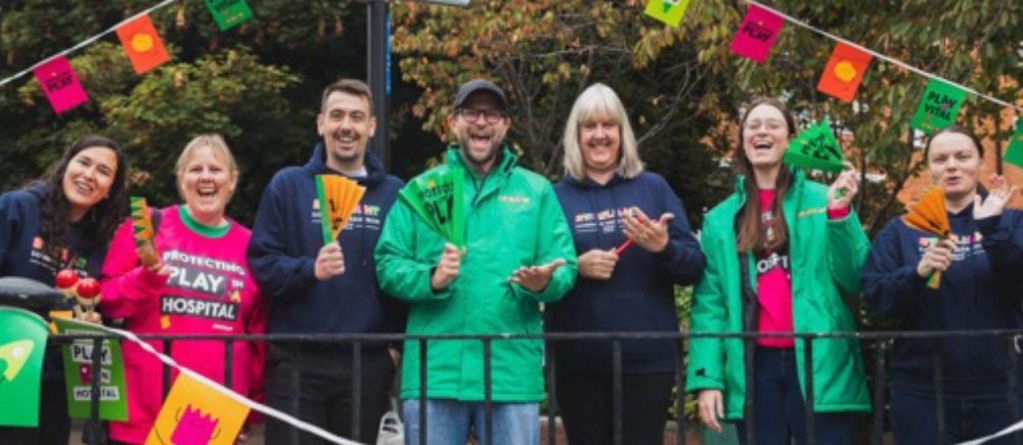 Um people and charities intro